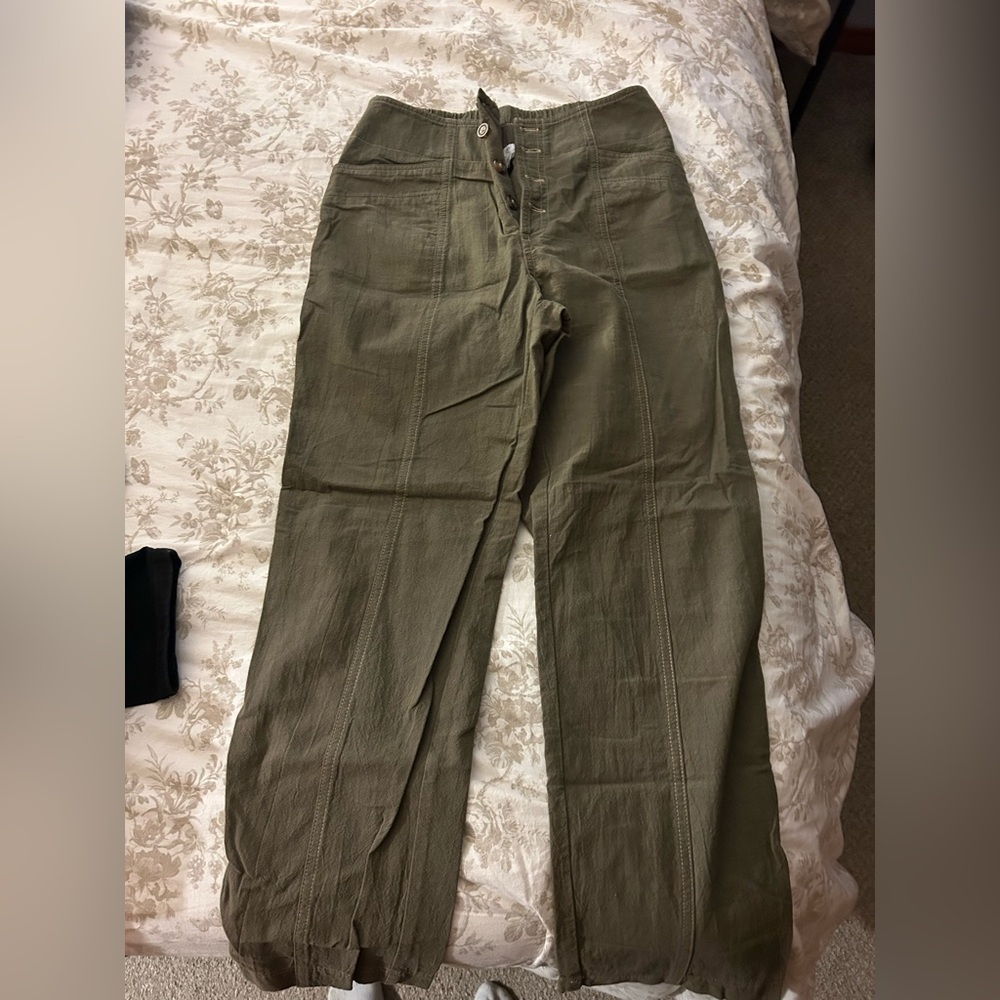 Sienna Sky Khaki Green Outerwear